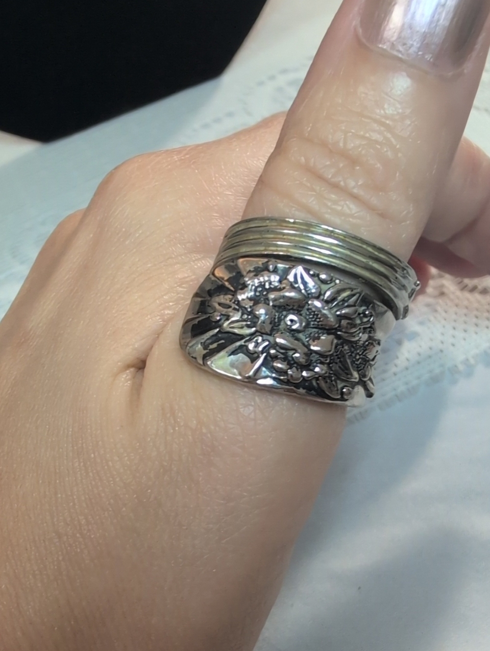Vintage Wm. Rogers Silverplate Spoon Ring Floral Pattern Size 9.5 Boho